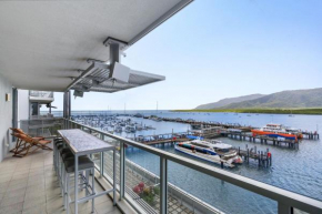 Belle Escapes 24 Harbour Lights Water View Apartment, Cairns